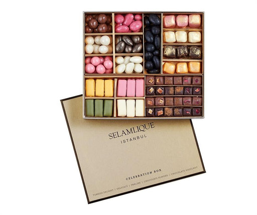 Selamlique Celebration Box - Amazing Flavors That You Can Enjoy with Turkish Coffee - 1.32 lb (600 g)