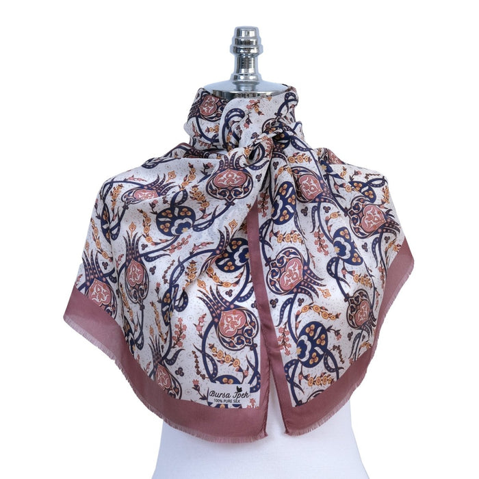 Sirali Lale Breathable Silk Scarf in Light Coral Color