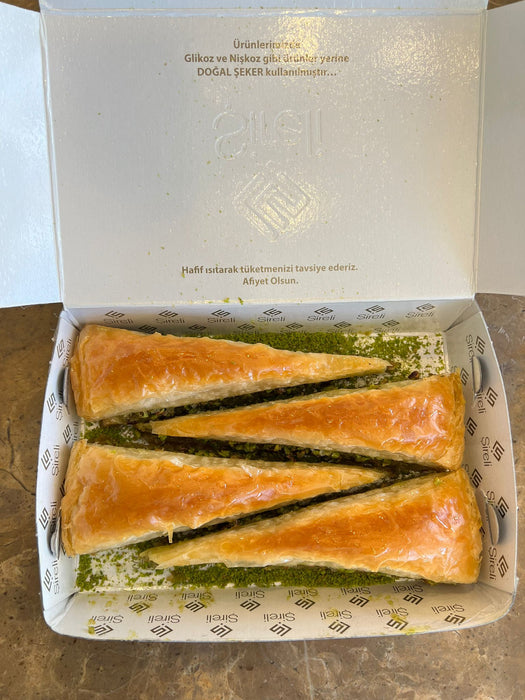 Sireli | Vegan Antep Carrot Slice Baklava with Pistachio (2.2 Kg)