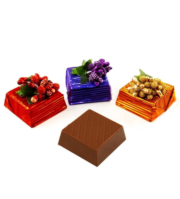 Tatbak | Chocolate in Red Square Box Tatbak Chocolate